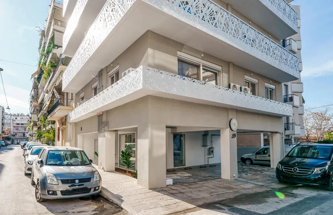 Brand New Building Deluxe Apartments With Parking Nearby Train-1