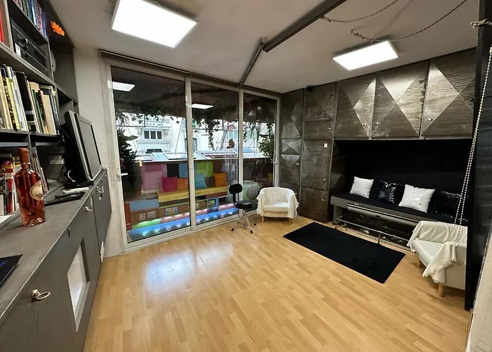 Centre Diamond